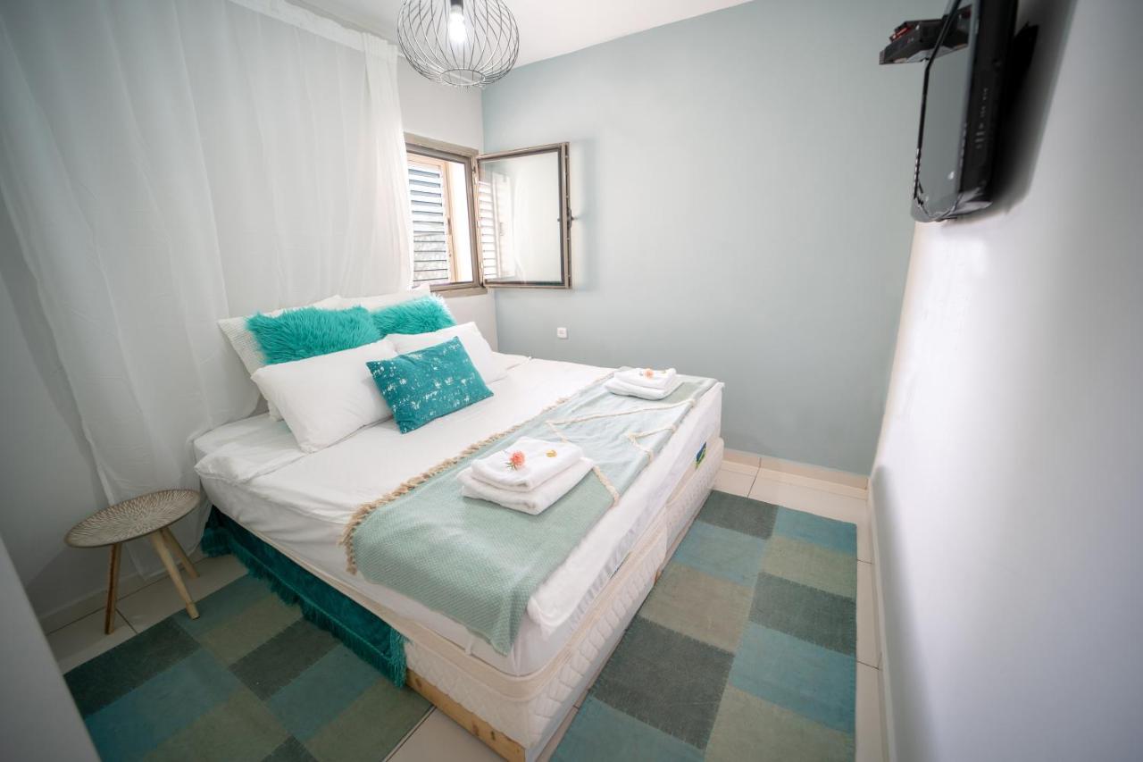 Yalarent Oasis Garden With Private Pool Appartement Eilat Buitenkant foto
