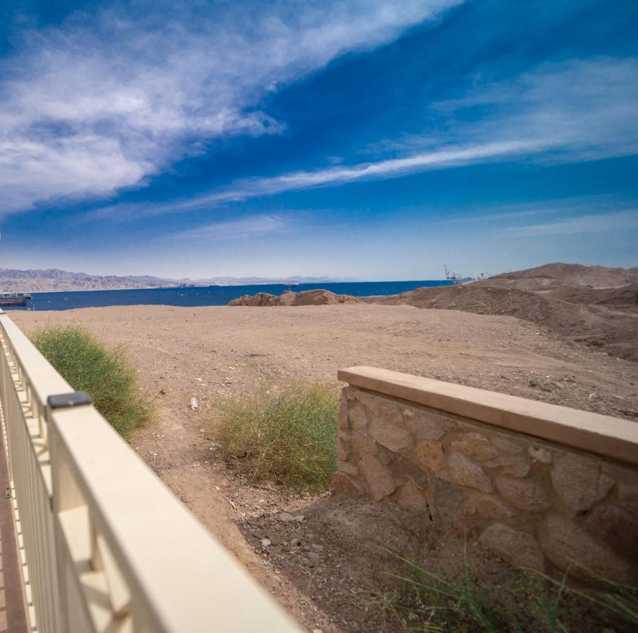 Yalarent Oasis Garden With Private Pool Appartement Eilat Buitenkant foto